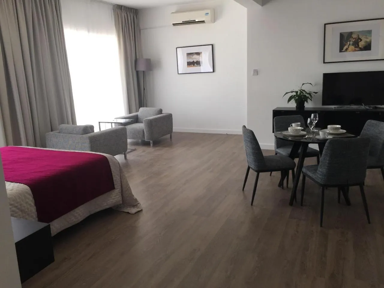 Large Holiday Apartments